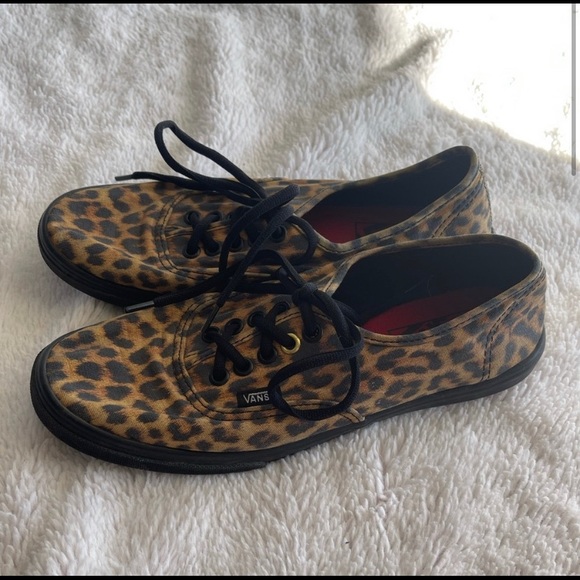 Cheetah / Leopard Print Vans - Picture 3 of 9